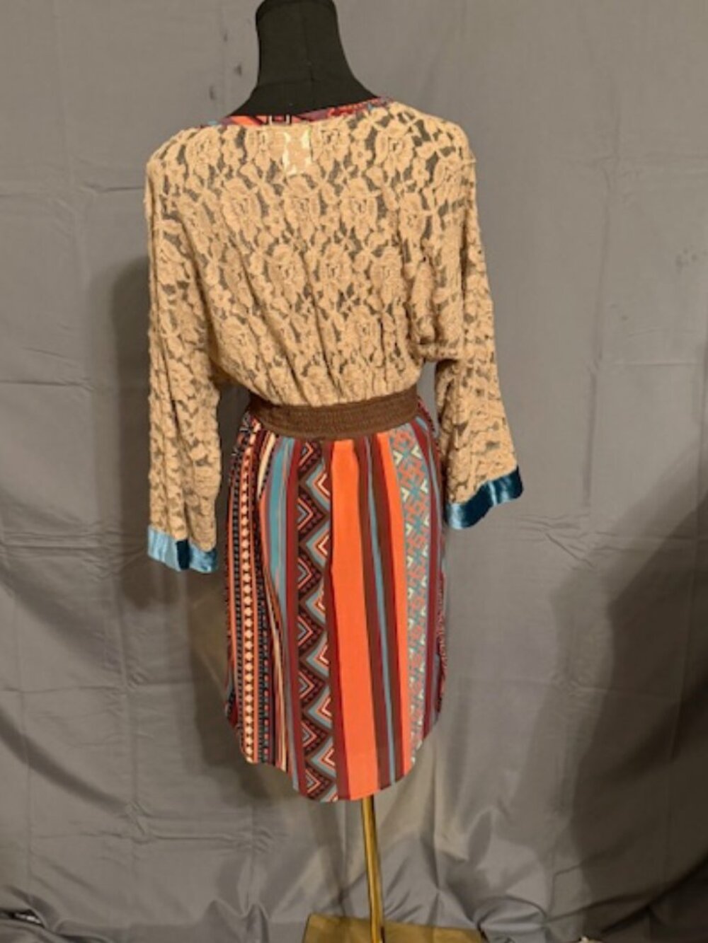 FLYING TOMATO Dress Size S - Picture 2 of 3